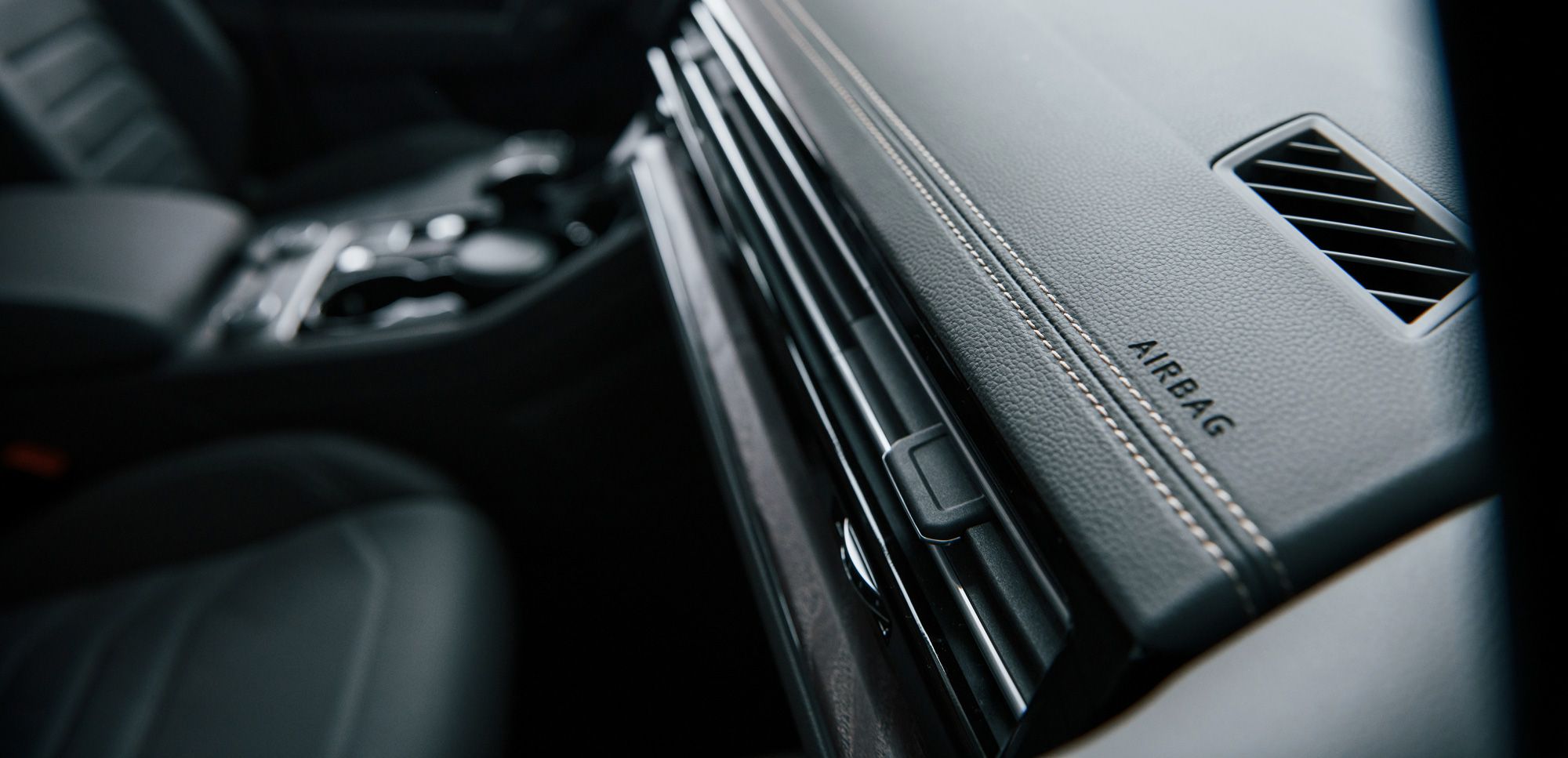 Faltmaschinen für Airbags, Plastikbeutel und mehr bei Heeg Konstruktion- und Maschinenbau GmbH